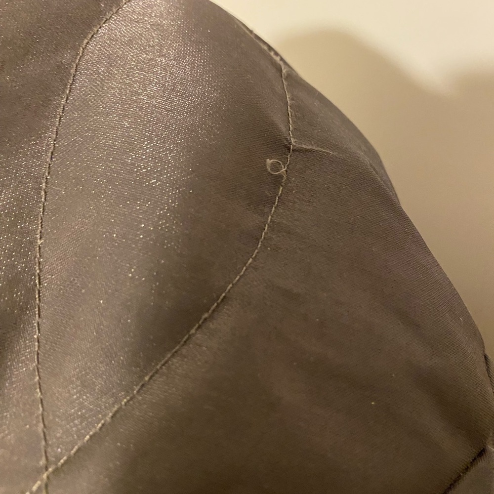 The North Face Grey Down Jacket with Faux Fur Trim - Picture 14 of 14